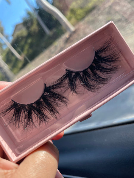 Breaking Necks Lashes