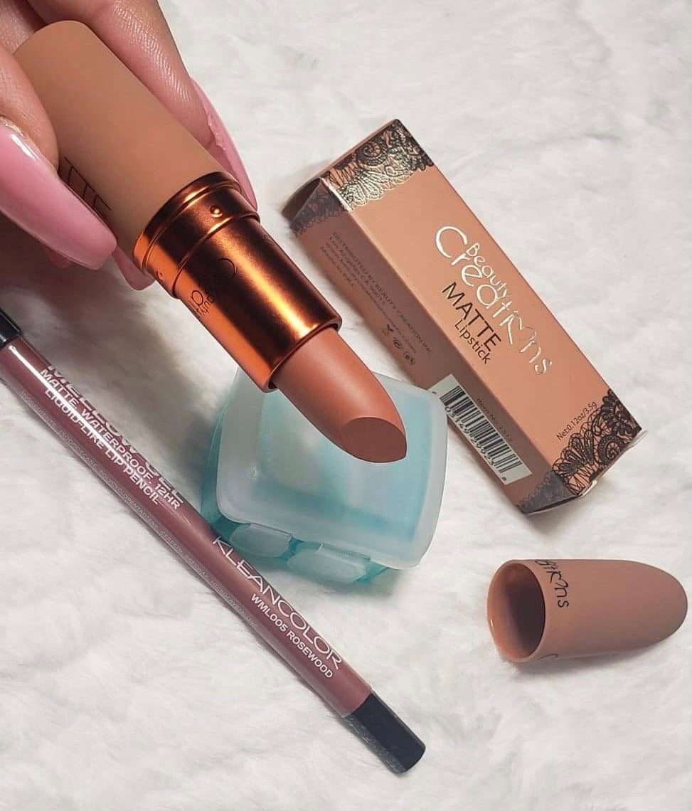 Totally Nude Lipstick Bundle